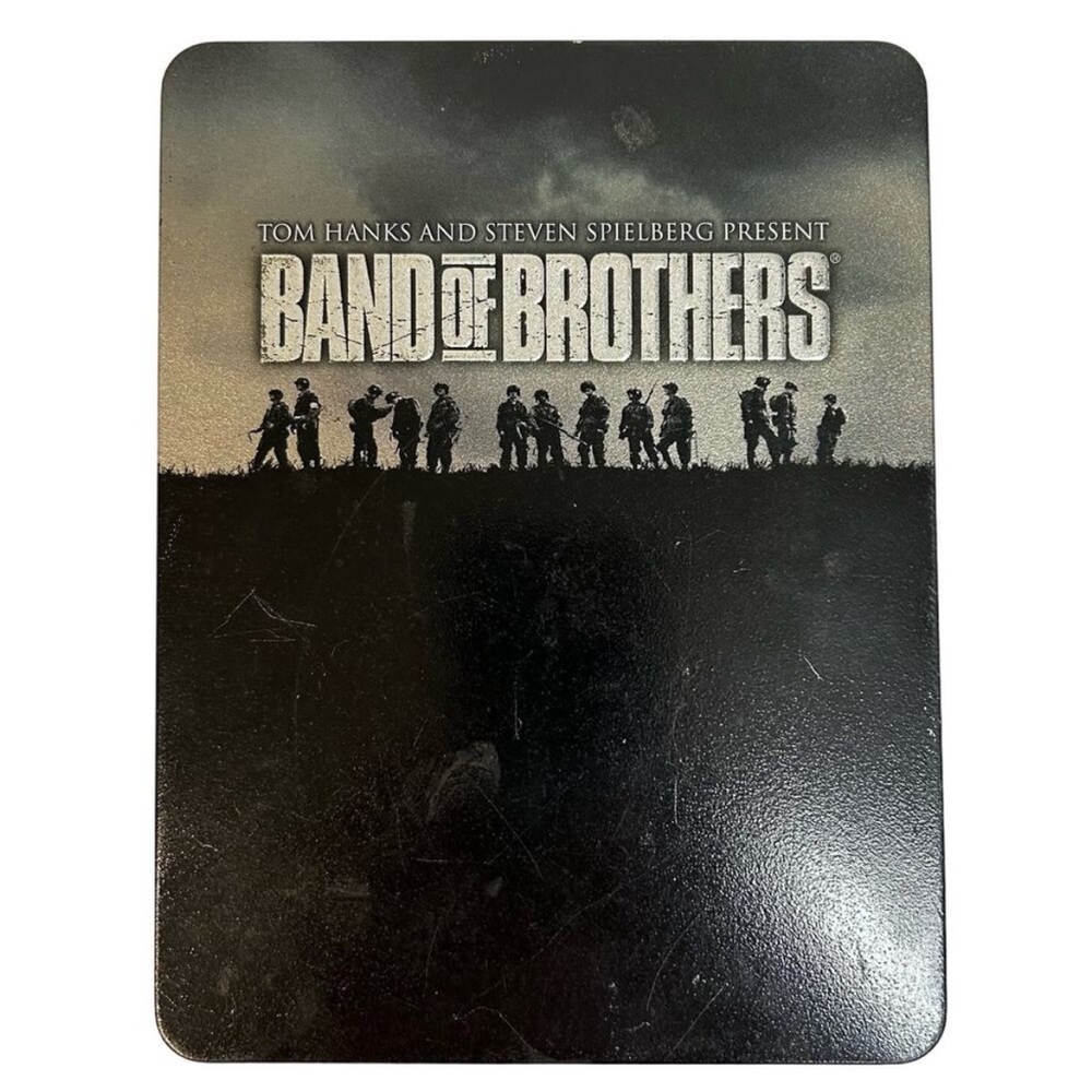 Band of Brothers Tom Hanks & Steven Spielberg 6- Disc set DVD in Tin box .